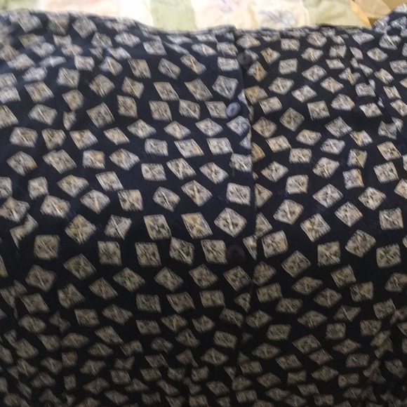 Bundle of 3 beautiful skirts size 2X and 20 - Picture 5 of 6